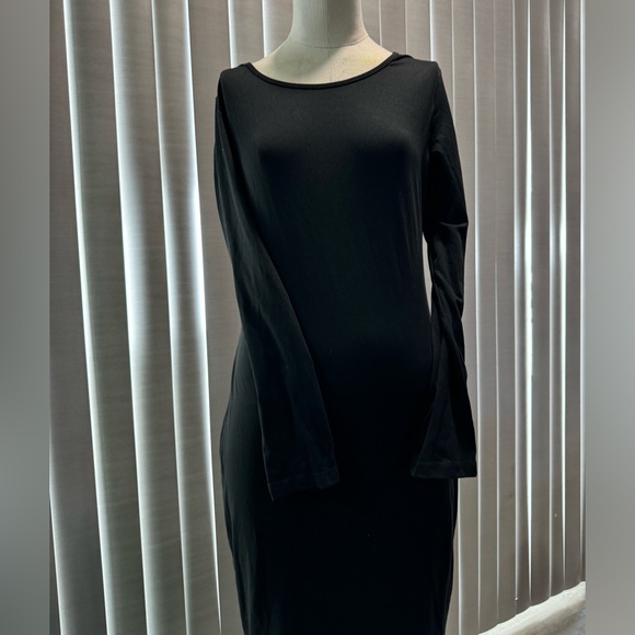 BUNDLE 2 ITEMS FOR $8✨

🌸AMTIOUS long sleeve maxi dress ✨ - Picture 7 of 8